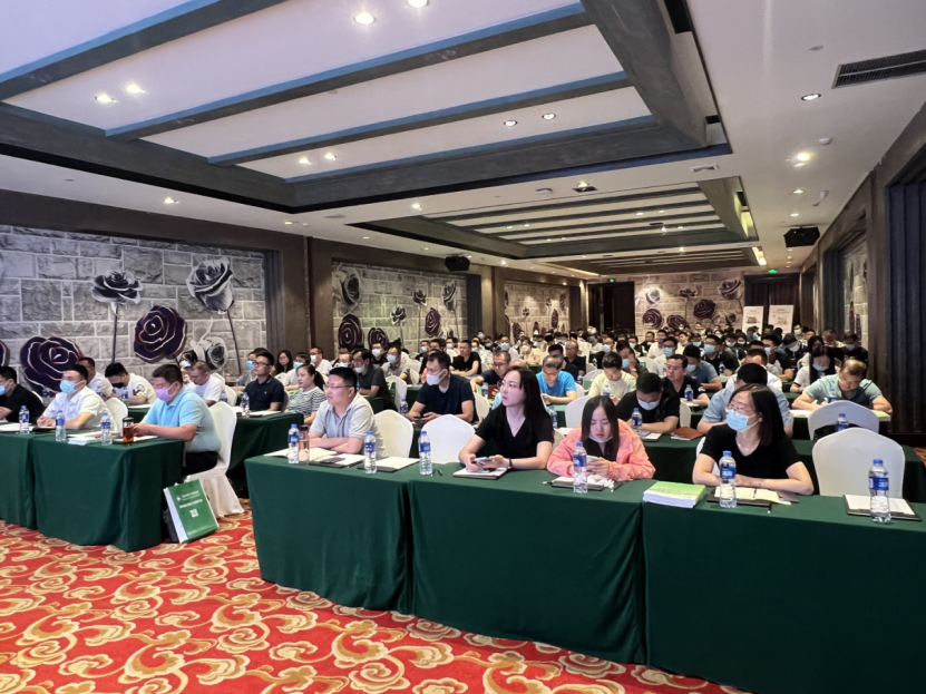 2025年奥马最新免费资料