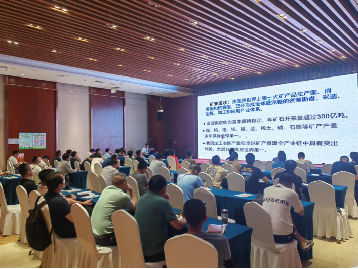 2025年奥马最新免费资料