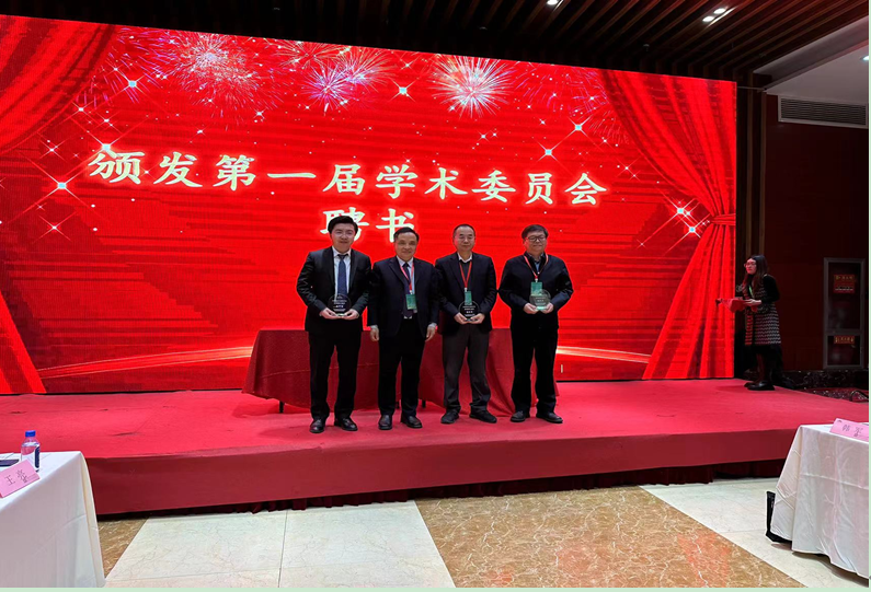 2025年奥马最新免费资料