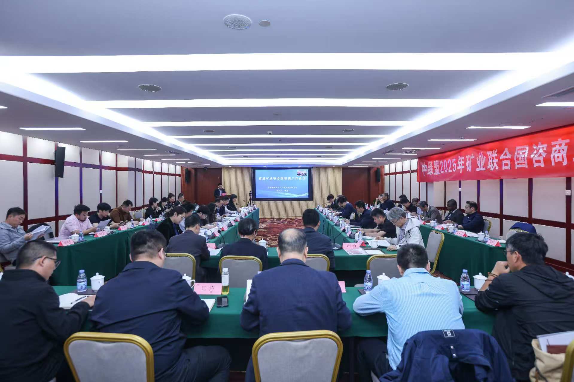2025年奥马最新免费资料