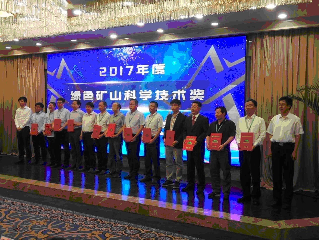 2025年奥马最新免费资料