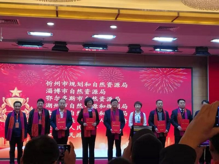 2025年奥马最新免费资料