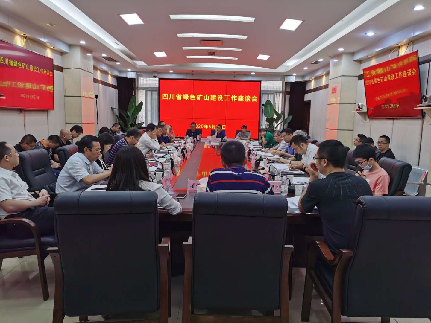 2025年奥马最新免费资料